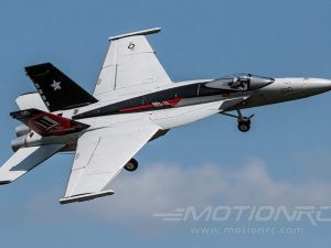 F/A-18 64MM 4S "Royal Maces"