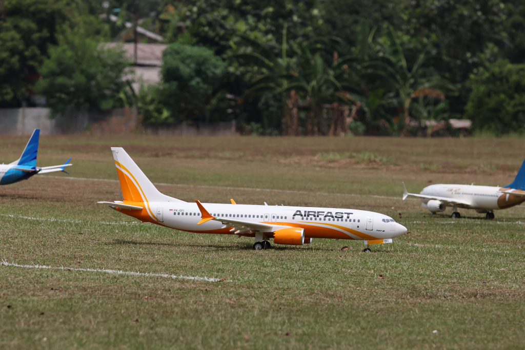 Freewing AL37 (B737 MAX) Twin 70MM EDF WS 2 Meter PNP - Image 6